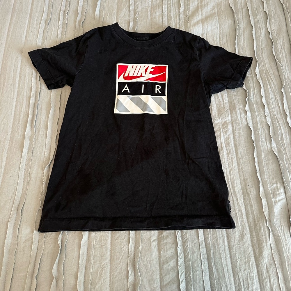 Nike Air Black T-Shirt | Size M